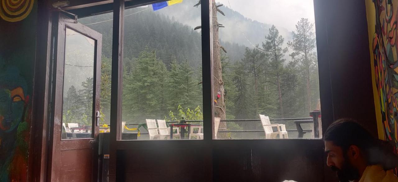 Shanti Cafe & Hostels Kasol Zewnętrze zdjęcie
