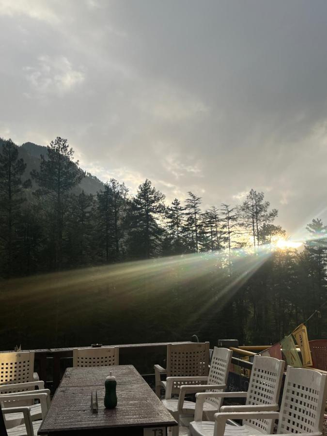 Shanti Cafe & Hostels Kasol Zewnętrze zdjęcie