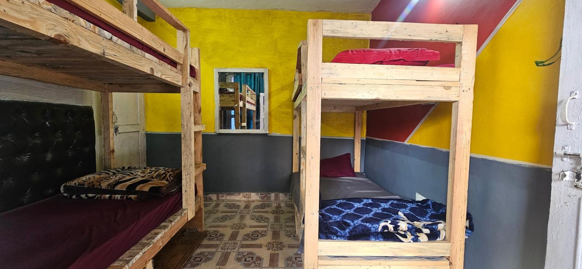Shanti Cafe & Hostels Kasol Zewnętrze zdjęcie