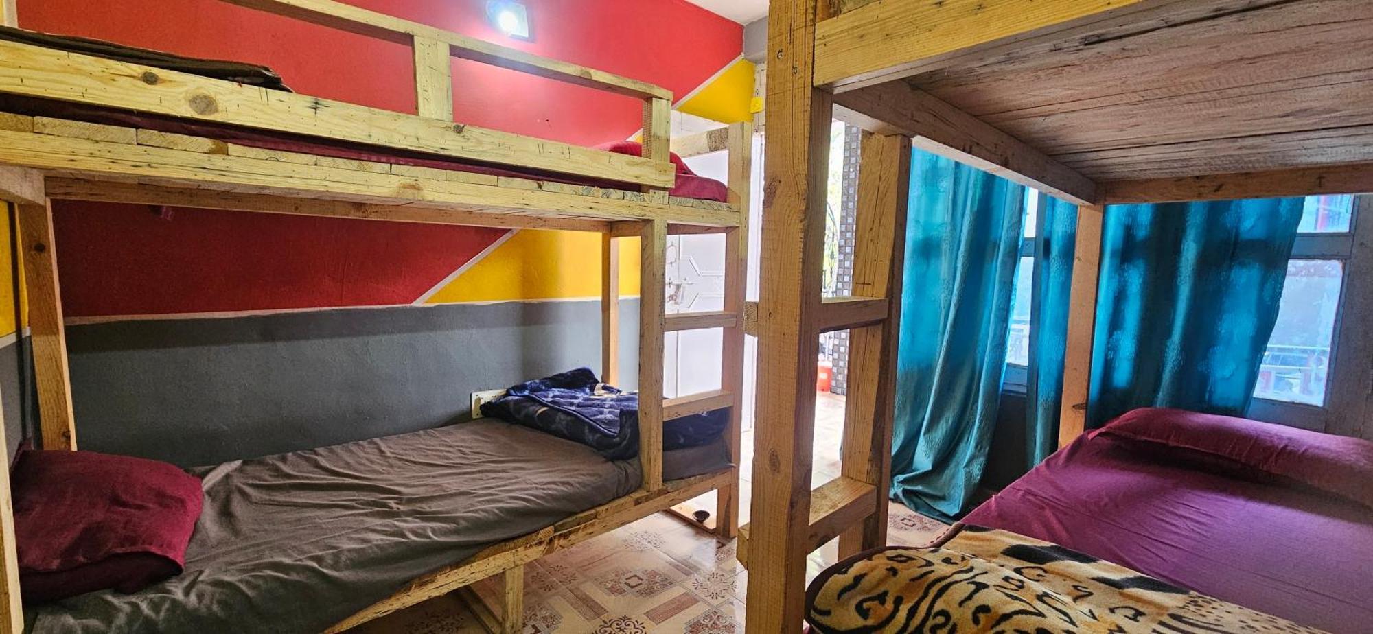 Shanti Cafe & Hostels Kasol Zewnętrze zdjęcie